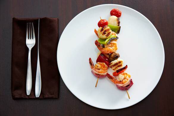 Celebrity Reflection - Lawn Club Grill 2, ©CEL.jpg